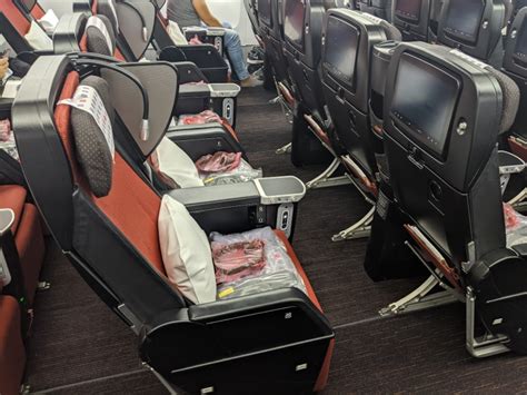 jal premium economy review|Premium Economy on Japan Airlines: Is It Worth The .